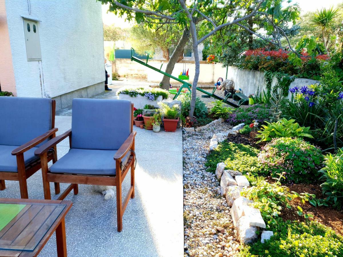 Apartments Oliva Водице Экстерьер фото